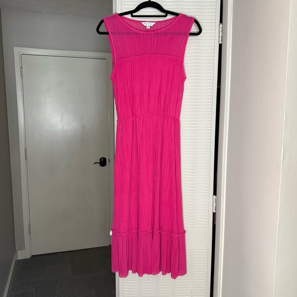 Miss Selfridge Pink Sleeveless Flowy Midi Dress Mesh Neckline - Picture 1 of 7